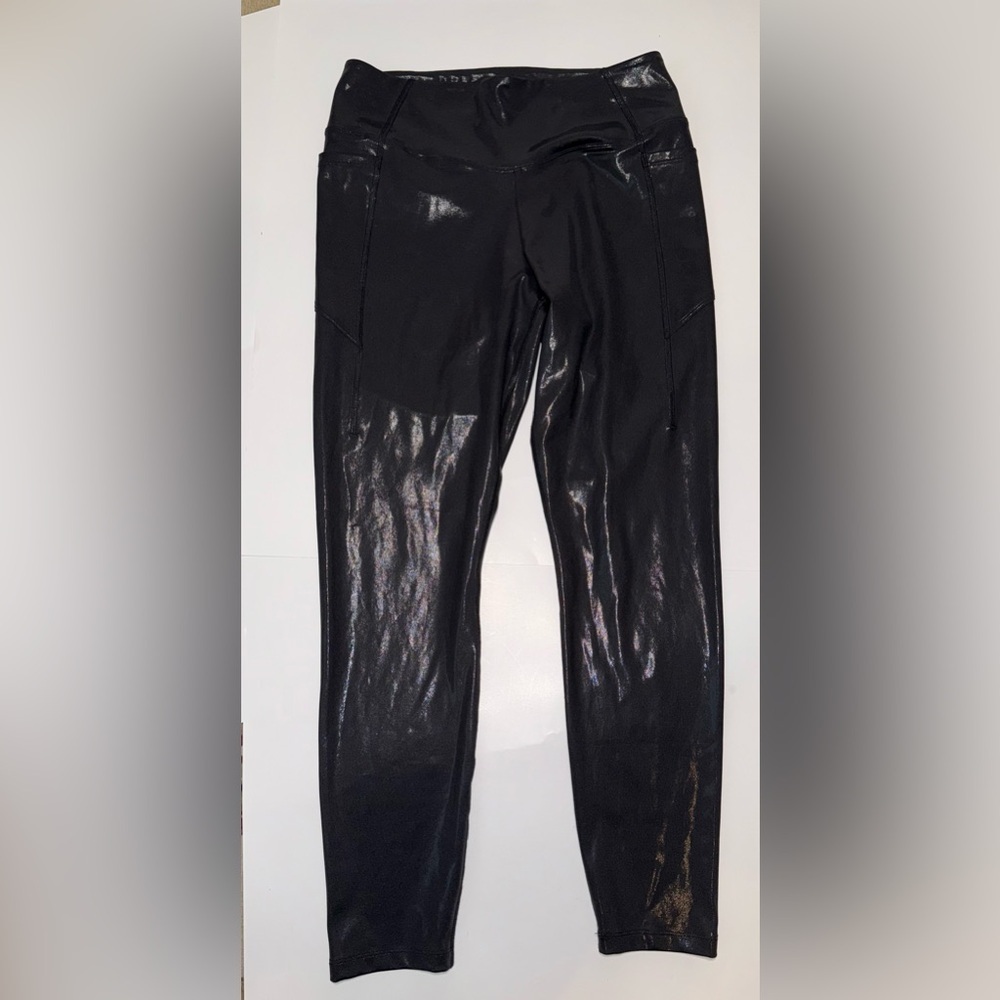 PINK Activewear Elegant Black Metallic Workout Leggings Size Large Activewear